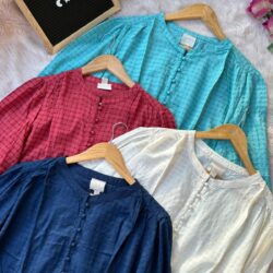 Textured Buttoned-down Tops